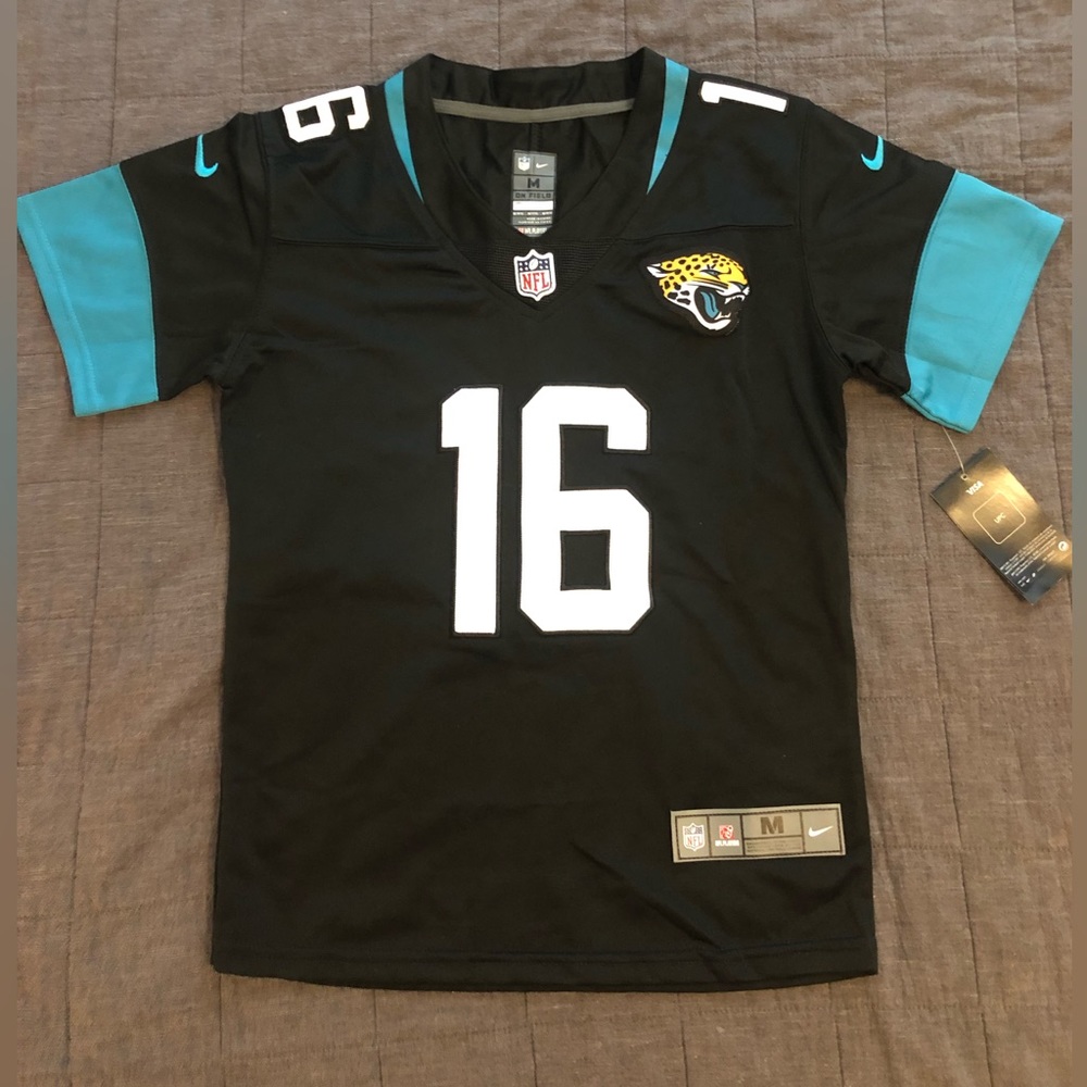 Jacksonville Jaguars Trevor Lawrence NFL Jersey NWT Kids Size Medium